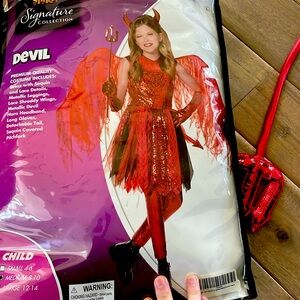 Devil premium costume (size m 8-10)